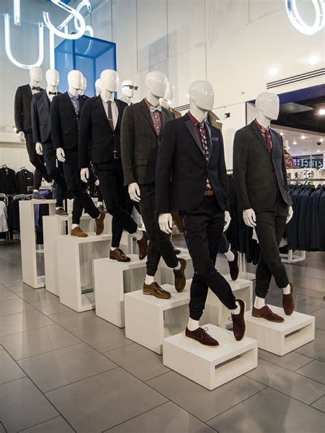 Menswear Displays Window Fashion Display Retail Visual Mannequin