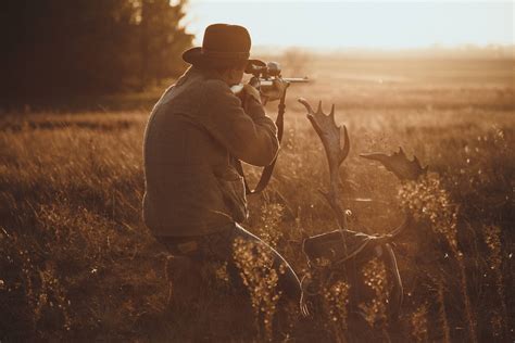 27 Hunting Pictures Download Free Images On Unsplash