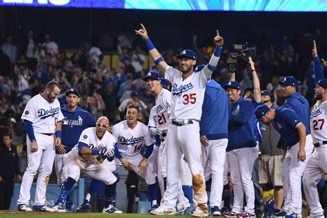 Dodgers La Dodgers Win World Series As Turner Exits Mid Game For