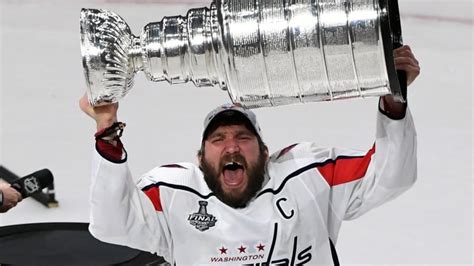 Ovechkin Says Leafs Must Play Differently To Win Stanley Cup Cbc Sports