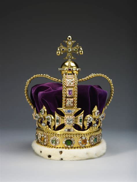 The 5 Most Expensive Crown Jewels in the World Jóias da coroa real