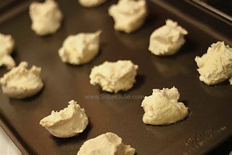 Bake the cookies at 300 f/ 150 c or until edges are lightly browned. Canada Cornstarch Shortbread Cookies - Canada Cornstarch ...
