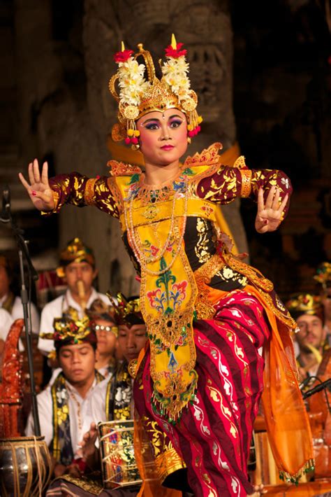 Tari Legong Berasal Dari Bali Inilah Asal Usul Dan Sejarahnya Sering