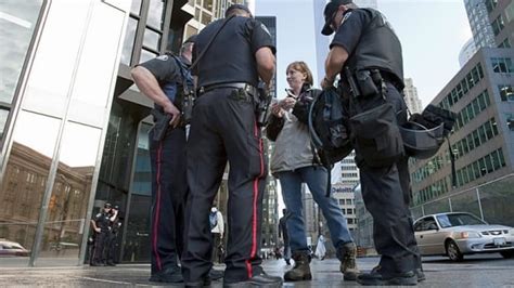 60 Of Toronto Arrests Lead To Strip Searches Cbc News