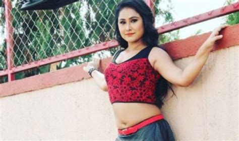 Bhojpuri Bombshell Priyanka Aka Gargi Pandits Sexy Rain Dance Sets Internet On Fire Watch