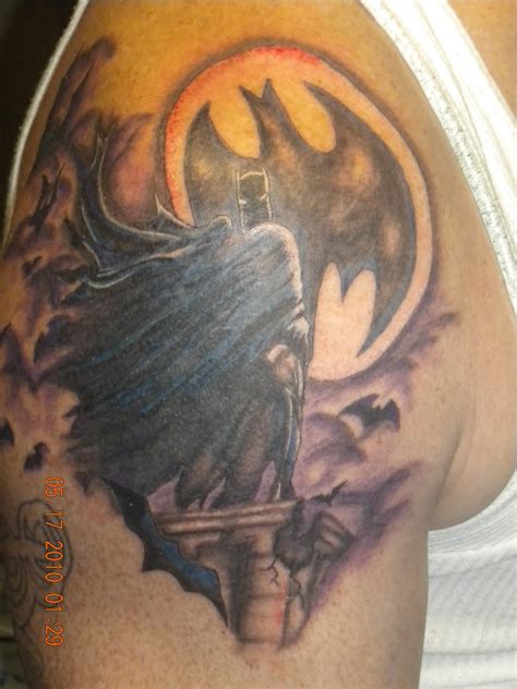 Because of the vast number of images, stories, actor portrayals, rebirths, and retooling of the various batman characters, there are probably literally millions of options for awesome batman tattoos available. Batman Tattoos Designs, Ideas and Meaning | Tattoos For You