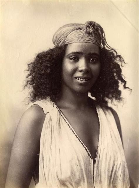 Algerian Woman Algiers C 1870 600x812 Vintage Portraits Vintage