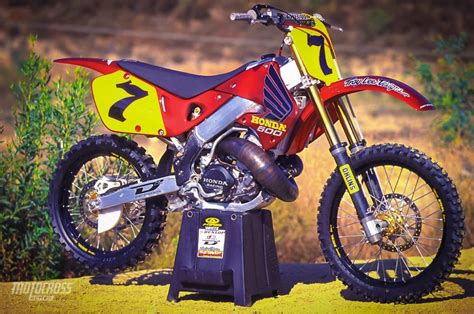 Two Stroke Tuesday What The Honda Cr500 Could Have Been Vintage Iron