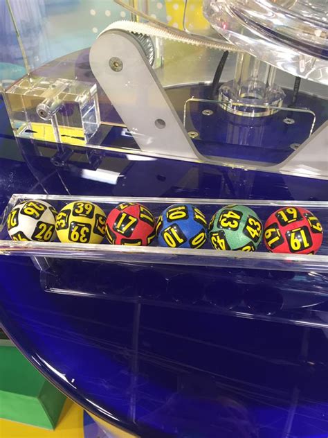Duminică, 13 iunie 2021, au avut loc noi trageri loto 6/49, noroc, joker, noroc plus, loto 5/40 și super noroc, după ce la tragerile loto de duminică, 6 iunie, loteria română a acordat peste 25.000 de câștiguri în valoare totală de peste 1,88 milioane de lei. Rezultate Loto 6/49. Numerele extrase joi, 3 iunie 2021