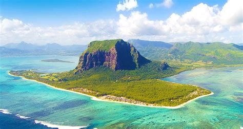 10 Places To Visit In Mauritius