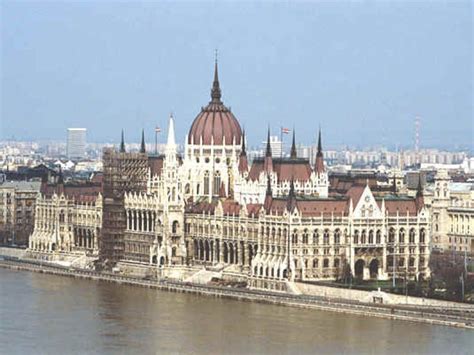 Найт, аква, сильвер, платинум, резерв, лайт. Parlament Budapest | Osztalykirandulasok
