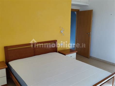 Rent Apartment Rome 3 Room Flat In Via Del Casale Di San Basilio 51