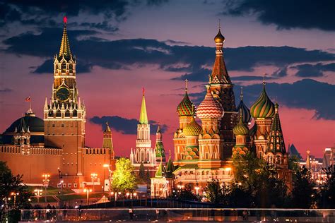 11 самых красивых и интересных мест в Москве