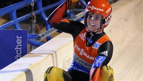 See more of sportrodeln on facebook. Rodeln Weltcup: Geisenberger bleibt ungeschlagen - DER SPIEGEL