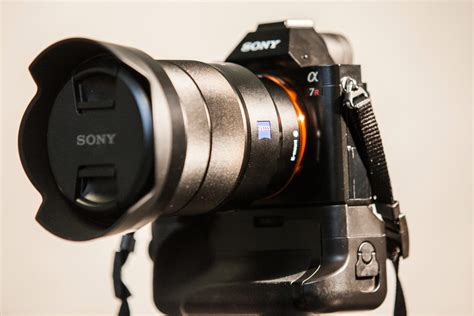 Review Meike Battery Grip For The Sony A7r