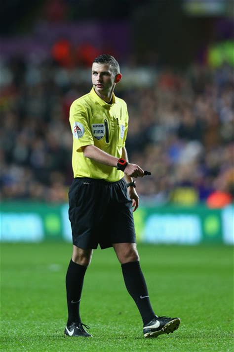 Referee statistics and disciplinary statistics for matches officiated by michael oliver. Michael Oliver 2020: dating, net worth, tattoos, smoking ...