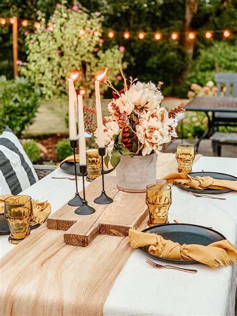 We present you 22 easy and fun diy outdoor furniture ideas. Easy Fall Outdoor Table with Drop Cloth - Hallstrom Home