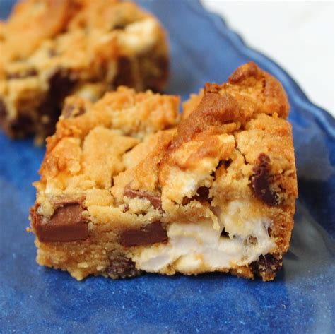 Our 10 Best Blondie Recipes For A Serious Sweet Tooth Best Blondies