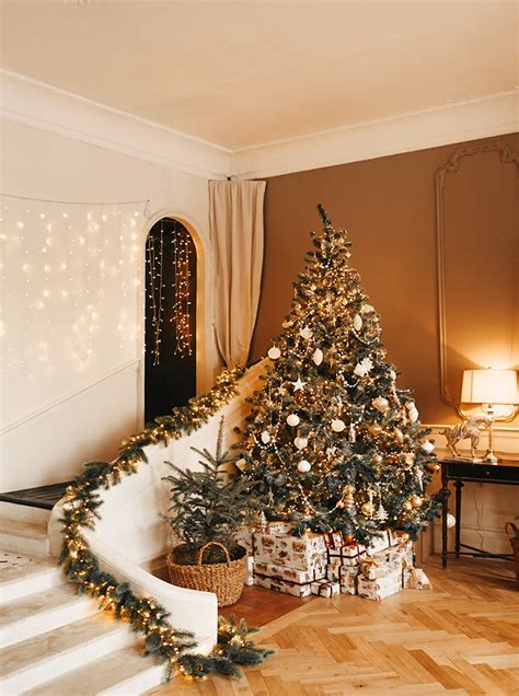 Interior Decoration Lights Christmas Tree with Gifts Printed Backdrop ...
