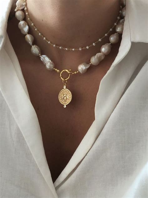 Perlenkette Barocke Perlenkette Perlenkette Mit Goldperlen Etsy