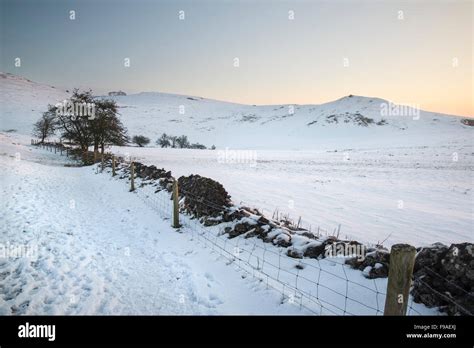 Sunrise Over Winter Landscape Hi Res Stock Photography And Images Alamy