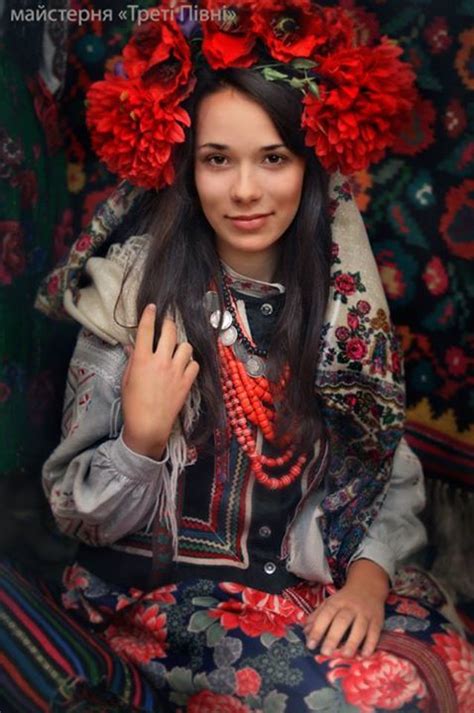 Ukraine Folk Fashion Ukrainian Women Traditional Outfits