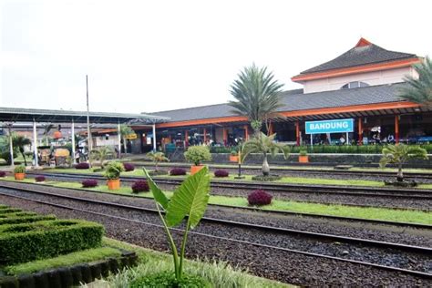 Ingat Stasiun Bandung Ingat Mushola Nya ~ Go News