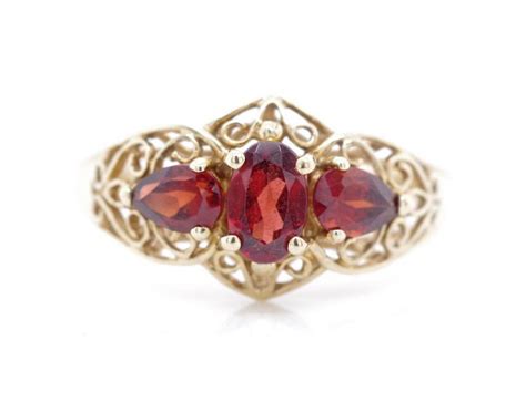 375 Marked 3 Stone Garnet Ring In 9ct Yellow Gold Rings Jewellery