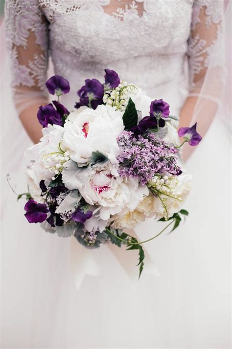 Elegant Dc Wedding With Shades Of Violet Modwedding Lily Of The
