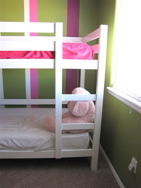 Classic Bunk Beds In White Ana White