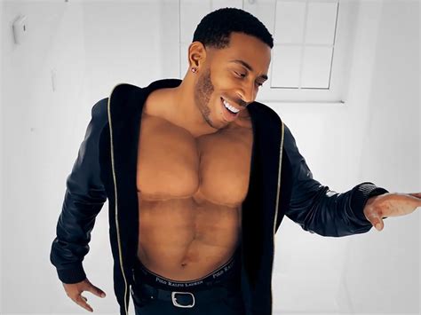 This week's edition of instagram flexin' includes drake's physique and young thug's prayers. Ludacris Says His CGI Music Video Abs Were Meant to Look ...