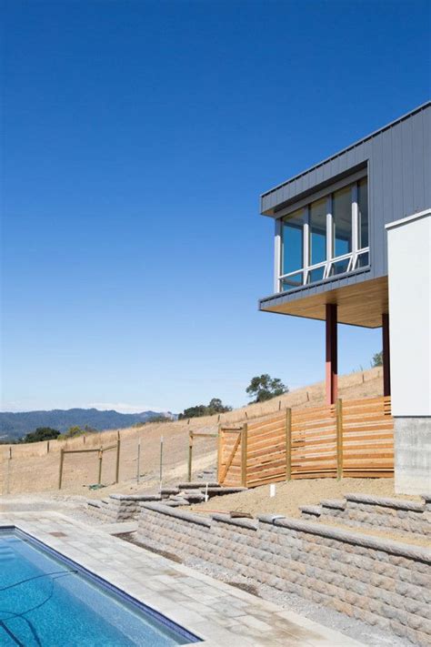 A Prefabmodular Home In The Hills Of Sonoma County Prefab Modular