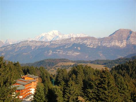 Photo Du Mont Blanc Vu à Distance Un Français En Angleterre