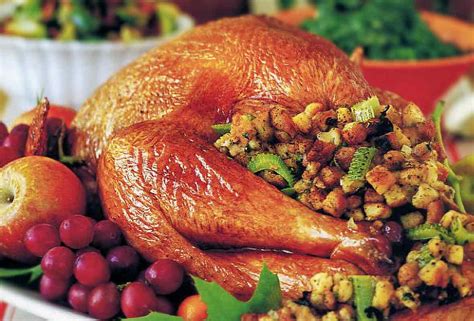 Roast Turkey With Stuffing And Vegetables Recipe Leites