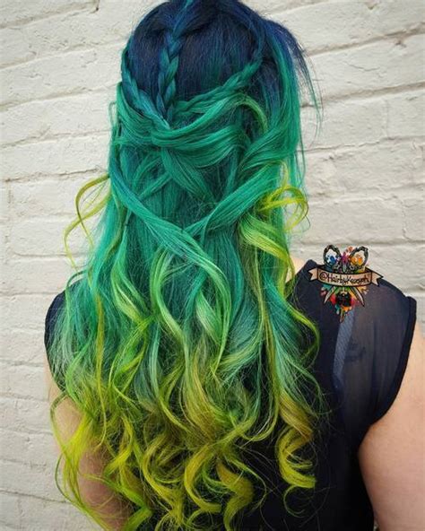 So you've indulged in an enticing mix of black and sea foam green but your hair still isn't there. 20 Gorgeous Mermaid Hair Ideas from Vibrant to Pastel