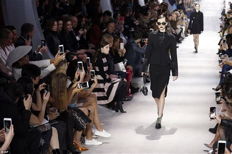 Kendall Jenner Rules The Christian Dior Paris Fashion Week Runway