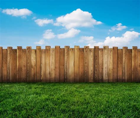 21 Best Wood Fence Ideas Designs Pictures In 2022 Own The Yard