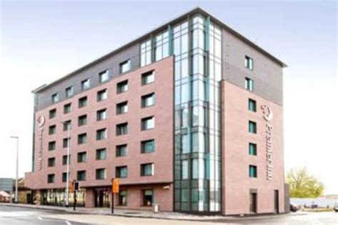 Premier Inn Manchester Salford Central Hotel Reviews Photos And Price