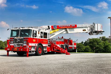 Wyomissing Fd Seagrave Aerialscope Fire Trucks Fire Dept Fire