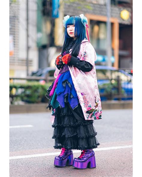 Tokyo Fashion 20 Year Old Japanese Student Junna Curejunnamilky On