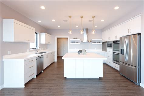 Bismarck, nd fargo, nd grand forks, nd. A modern contemporary white kitchen installed for ...