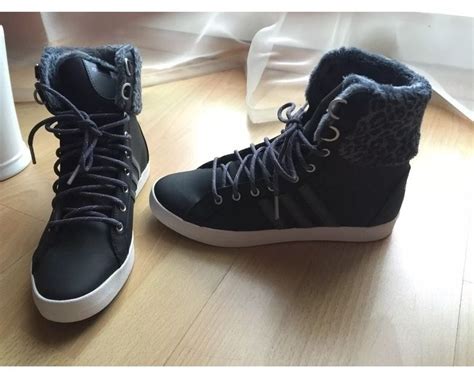 Maybe you would like to learn more about one of these? NEUE Adidas Neo Sneaker in coolem Leo-Look in einem ...