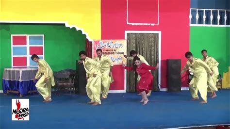 Nida Chaudhry Dance Koi Akh Menu Mary Mujra Masti Youtube