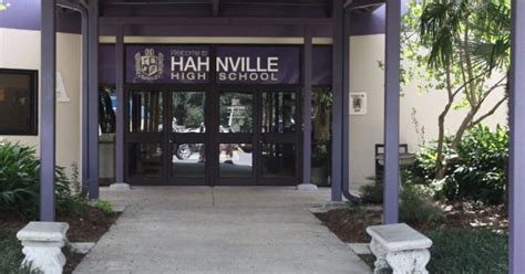 Woman 28 Allegedly Posed As Louisiana High School Student Huffpost