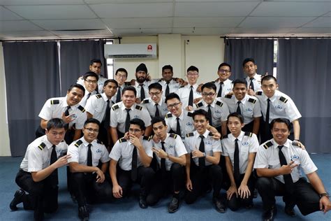 Spread your wings as our airasia cadet pilot programme is now open! Ground School Subject & Link Reference | Pilot Visnu