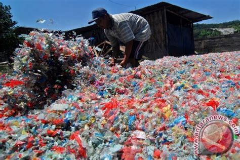 Indonesia Pelajari Daur Ulang Sampah Plastik India Antara News