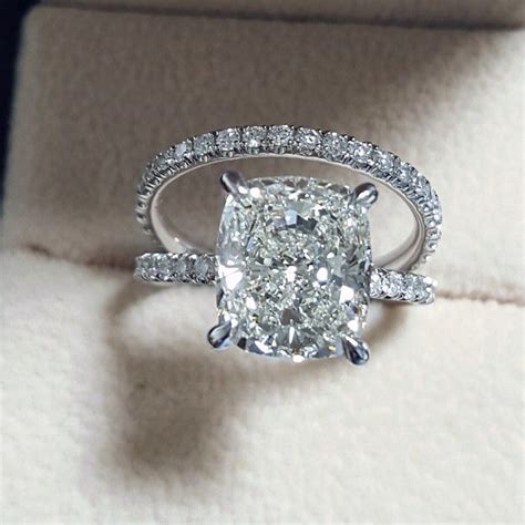 This is especially important for picking out a diamond and an engagement ring setting that pair well together. Engagement Ring from Diamond Mansion - MODwedding