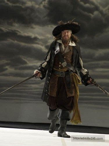 Pin By Creepycandy On Fandom Of Pirates Of The Caribbbean Pirates Of The Caribbean Captain