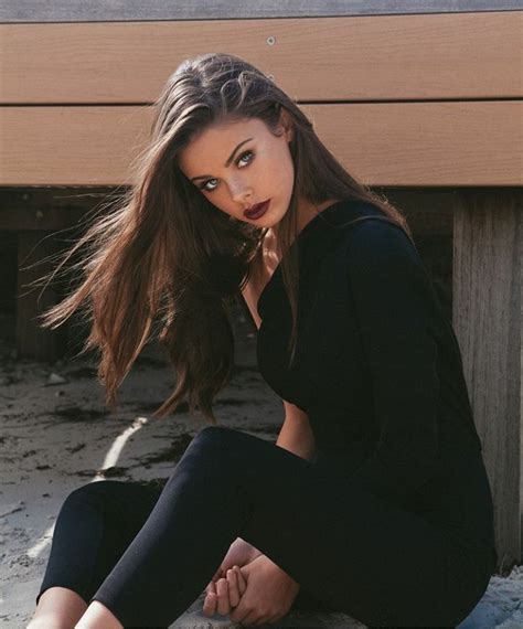 Pin En Meika Woollard