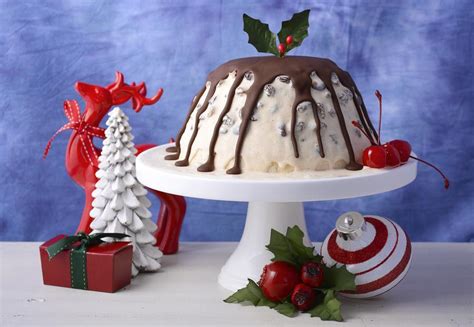 Tossed in a warm skillet with melted butter and coated in your favorite dessert liqueur, raspberries, blackberries, and blueberries become a molten ice cream topping that. Christmas Ice Cream Plum Pudding | Stay at Home Mum
